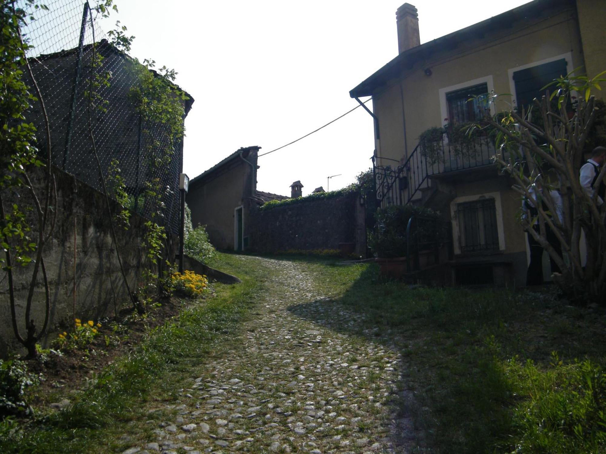 Hotel Montecodeno Varenna Oda fotoğraf